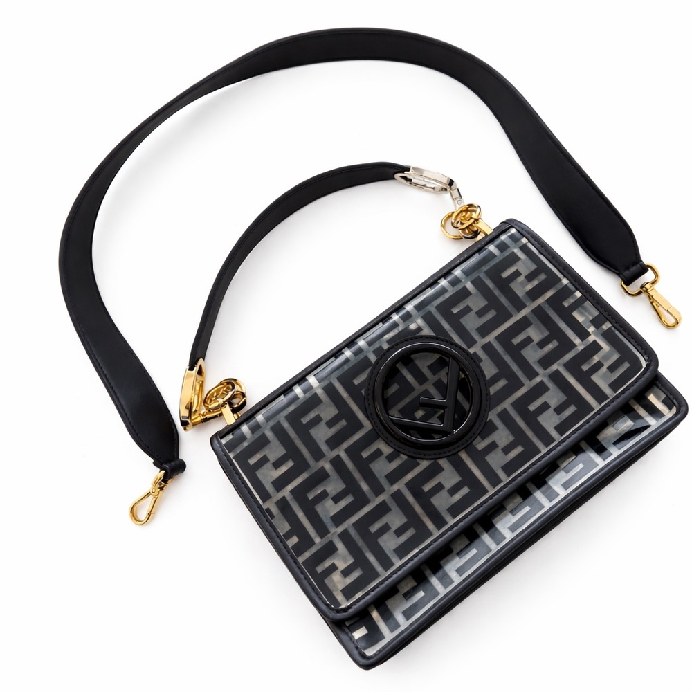 Fendi Kan I F Clear FF Glass Shoulder Bag – NFL Game Day Glam – Authenticated - Picture 3 of 16